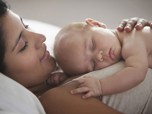 Khi nữ sinh làm mẹ