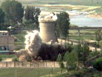 Ông Kim Jong Un đang 'cưỡi lên lưng cọp'