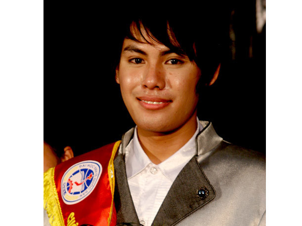 Nam sinh Lào trở thành Nam khôi ĐH Kinh tế quốc dân