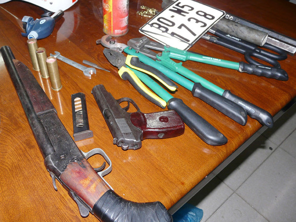 Súng thu được của các băng nhóm giang hồ Đất Cảng