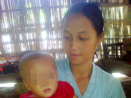 Hà Giang: Bé gái sở hữu hai... 'của quý'