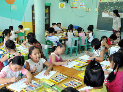 Quá tải lớp 1 vì “heo vàng”