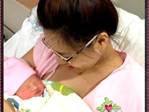 Con gái Vũ Thu Phương có nhiều nét giống bố