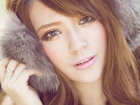 'Đánh bay' nếp nhăn trên mặt