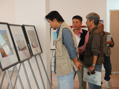 Thành tựu nhiều, băn khoăn không ít