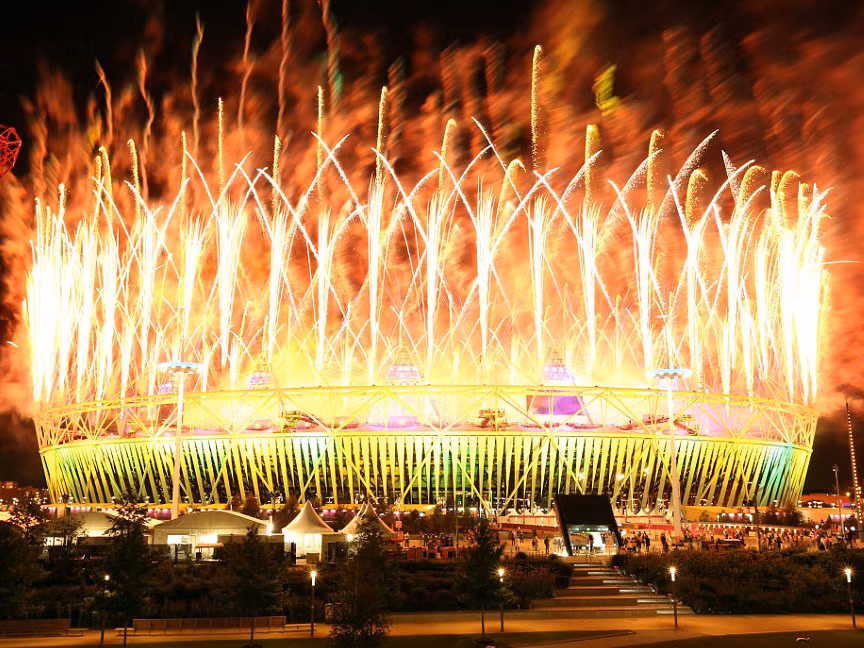 Pháo hoa 'đốt cháy' đêm bế mạc Olympic 2012
