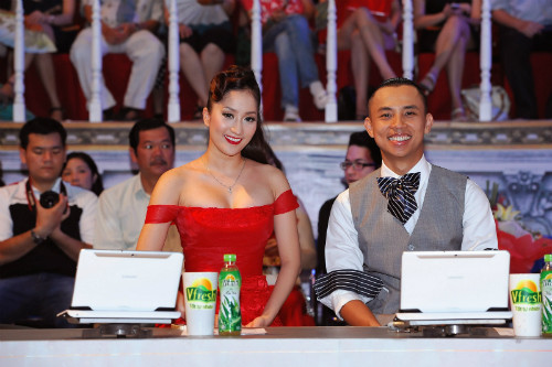 VĐV và nghề tay trái: Đổi đời nhờ games show