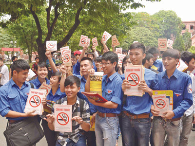 Tuổi trẻ Thủ đô hưởng ứng không khói thuốc