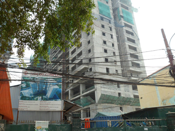 Đưa thi thể hai công nhân bị tai nạn về quê mai táng