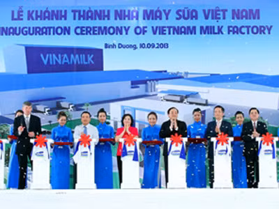 Vinamilk khánh thành nhà máy sản xuất sữa nước hiện đại hàng đầu Thế giới