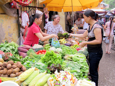 Cuối năm kinh tế còn nhiều rủi ro tiềm ẩn