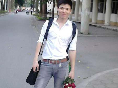 Thủ khoa 'vật vã' 3 năm mới có việc, lương thấp