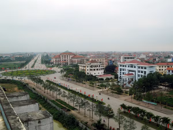 Đơn vị hành chính, sự nghiệp tiếp tục phình to