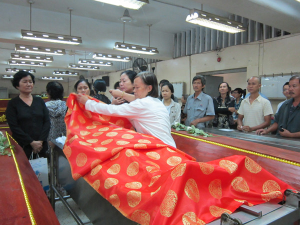 Tiễn biệt 'những người thầy im lặng'