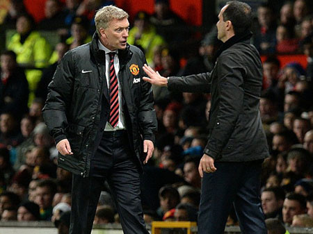 Thua đau, Moyes nổi khùng với HLV đội bóng cũ