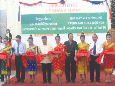 Khánh thành cụm công nghiệp mía đường Hoàng Anh Attapeu