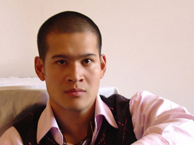 Việt Tú lại tỏ ra “nguy hiểm”?