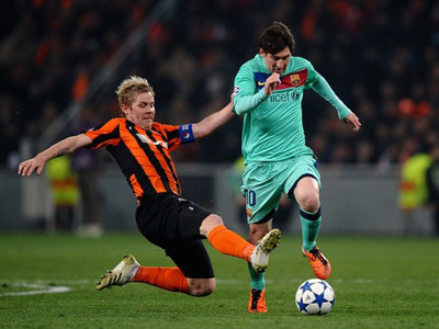 Messi phá kỉ lục của Ro ‘béo’