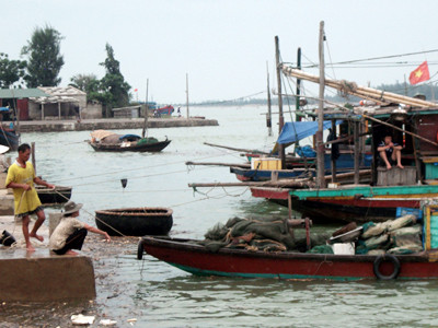 Bão số 3 suy yếu thành áp thấp nhiệt đới