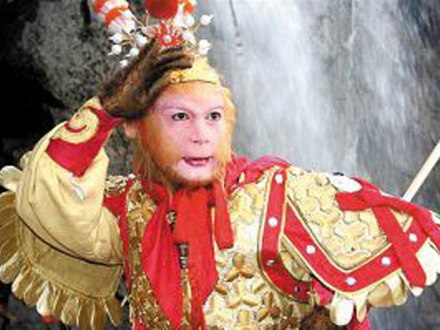 Tôn Ngộ Không - Lục Tiểu Linh Đồng.