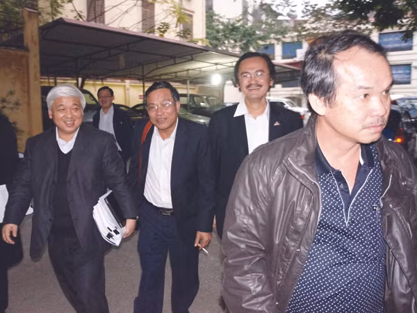 Lãnh đạo tổng cục TDTT sau buổi làm việc với ban lãnh đạo VPF