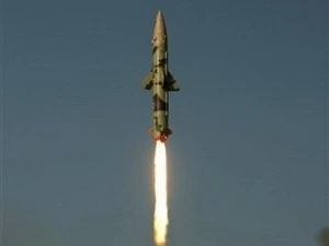 Ấn Độ thử tên lửa có thể mang đầu đạn hạt nhân