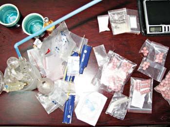 Bắt sáu đối tượng sử dụng ma tuý trái phép