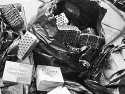 Kiểm tra năm cửa hàng, phát hiện thuốc nghi giả