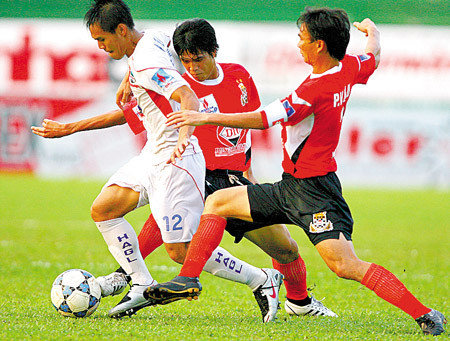 Đâu rồi “đại chiến” Gạch-Gỗ?