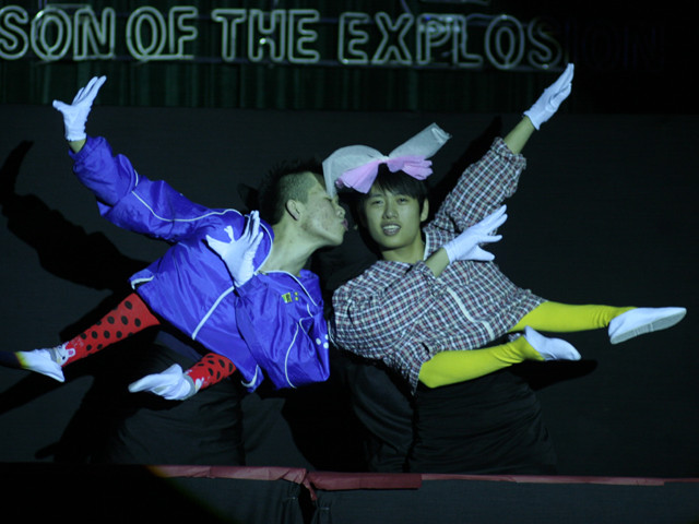 Siêu phẩm kịch vũ ba-lê cuả dị nhân FPT