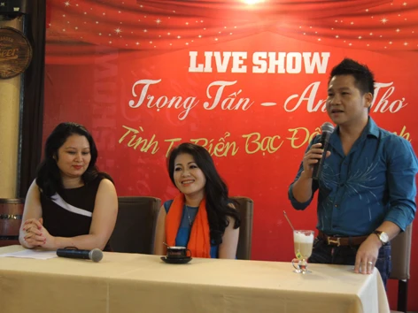 Trọng Tấn - Anh Thơ và tua diễn Hà Nội