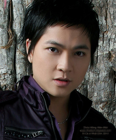 Ca sĩ Nhật Sơn bị bạn tình đồng tính sát hại