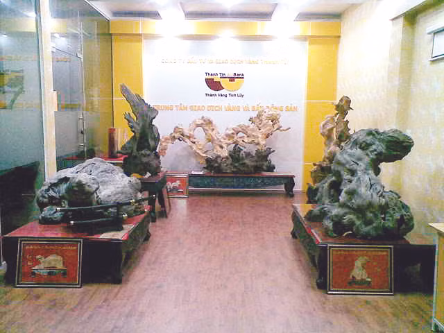 Bộ Tứ linh giá gốc 1 triệu USD, nhưng được đấu giá với giá khởi điểm 2 triệu USD. Ảnh: L.N