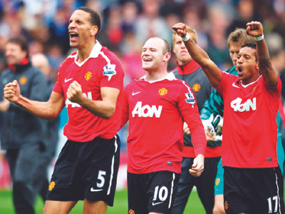 Chơi làng nhàng, quỷ đỏ vẫn sớm đoạt được cup