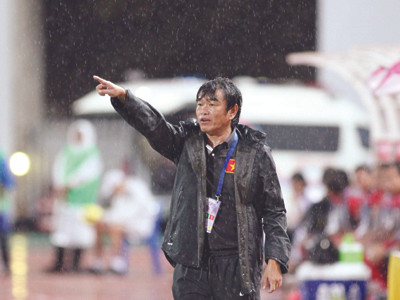 Tôi không thể nói hài lòng