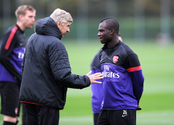 SỐC: Arsenal bị tố 'kỳ thị' cầu thủ da màu