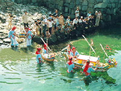 Liên hoan nghệ thuật quần chúng “Biển, đảo quê hương lần thứ I - năm 2011”