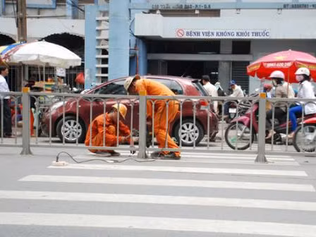 Tổ chức giao thông đánh đố người dân