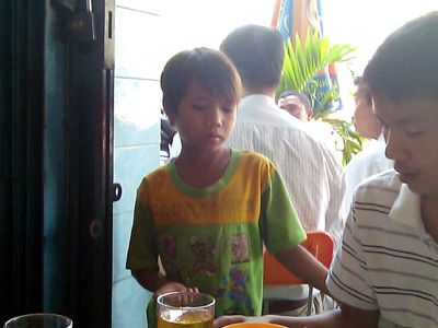 Người ăn xin 'đổ bộ' Quy Nhơn