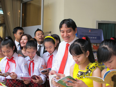 T.Ư Đoàn, Hội Nhà văn Việt Nam ký kết phối hợp