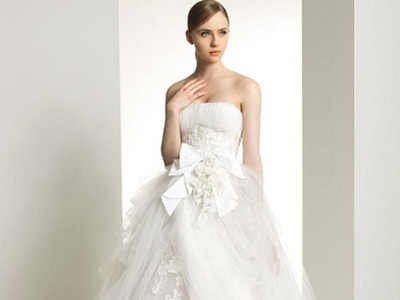 Quyến rũ váy cưới Zuhair Murad