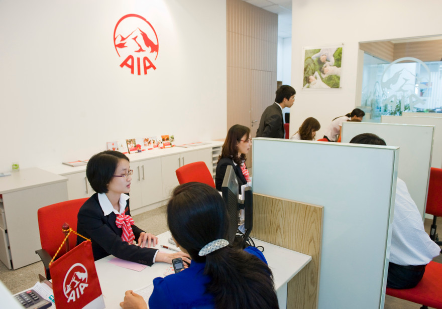 AIA Việt Nam được nhận bằng khen của UBND Thành phố Hà Nội