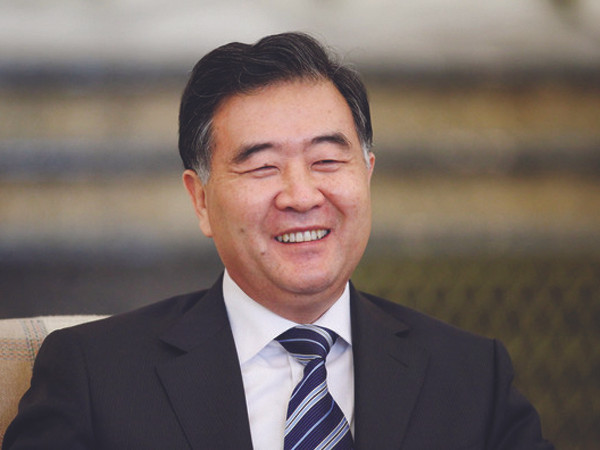 Cơ hội sau vụ Bạc Hy Lai