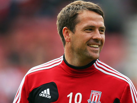 Thần đồng bóng đá Anh không muốn làm HLV