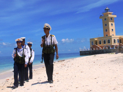 Mắt biển Trường Sa