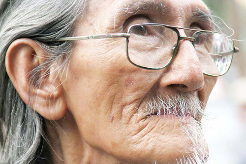 Gặp 'Đười ươi chân kinh' Bùi Giáng ở Hà Nội