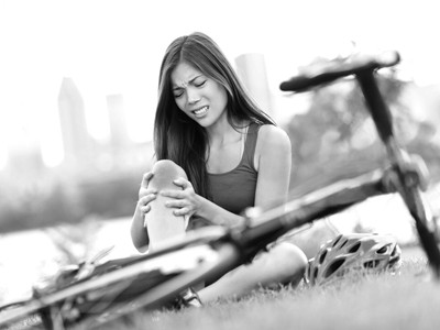 Trật khớp, bong gân Chấn thương nhỏ, hậu quả lớn