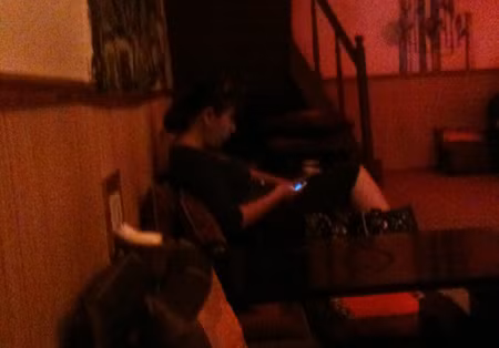 Bí mật hậu trường karaoke 'ôm' Hà Nội