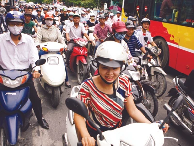 Cần bỏ yêu cầu đăng kiểm xe máy