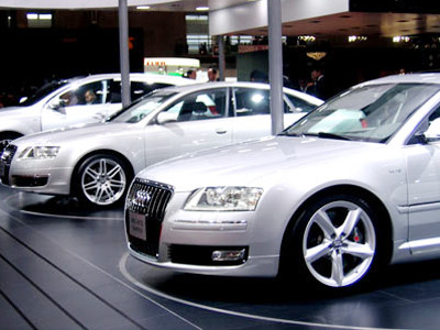 Nhiều hãng ôtô áp dụng bảng giá mới từ tháng ba